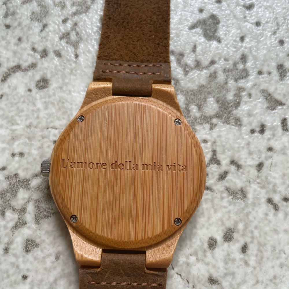 Tree hut wooden watch